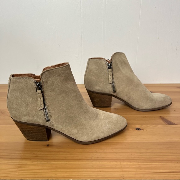 Frye and Co. Holly Military Suede Ankle Booties in Ash Womens Size 8.5 - Picture 2 of 8